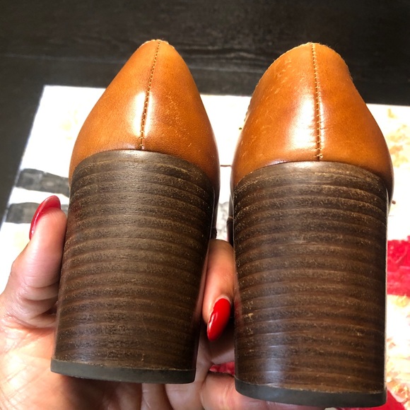 Patricia Nash Lace Up Leather Heeled Shoe / size 10 / color Camel - Picture 8 of 11